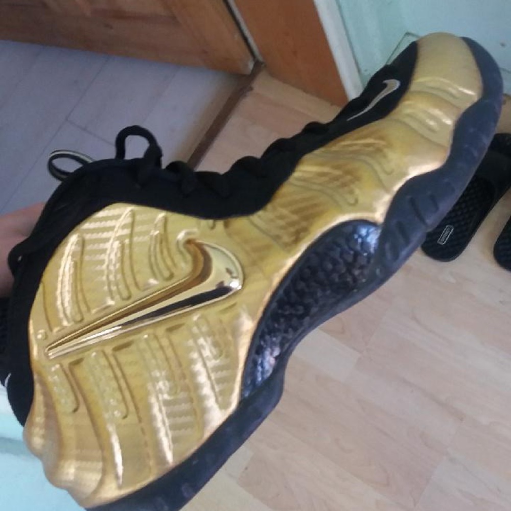 Foamposties. Gold